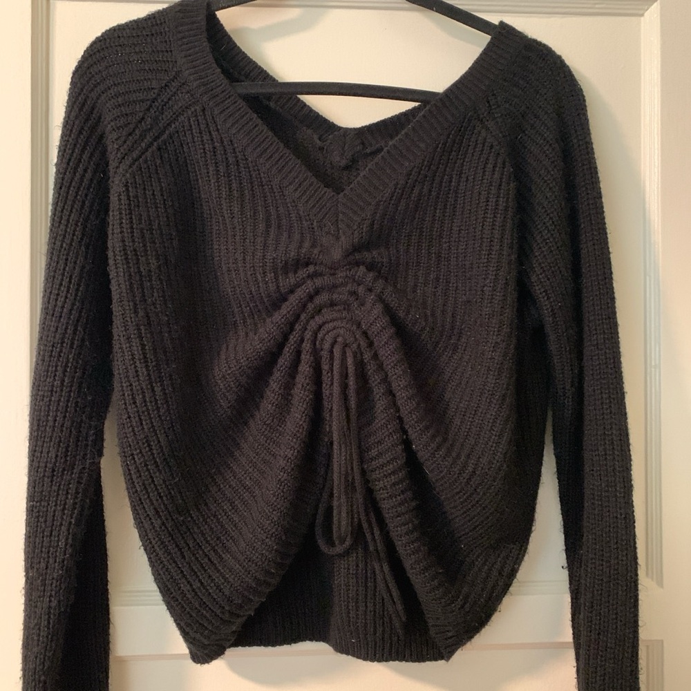 Black Ribbed V-Neck Sweater with Scrunched Tie